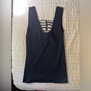 Buckle black sizes small spandex like material